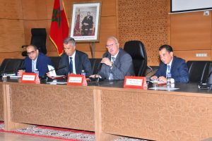 تيزنيت : اجتماع بمقر العمالة لتأطير مع وكلاء ممثلي الأحزاب السياسية حول الحملة الانتخابية وتعزيز احترام الضوابط القانونية.