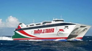 إغلاق ميناء طريفة يوقف رحلات طنجة المدينة