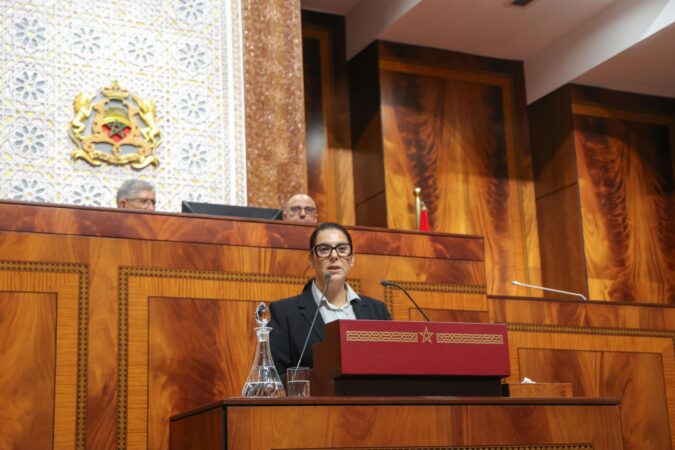 المنصوري تتعهد بإطلاق خارطة سياحية أملا في استقطاب 26 مليون سائح بحلول 2030