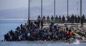 إسبانيا تعلن عودة نحو 12 ألف شخص إلى المغرب منذ 10 غشت